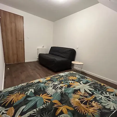 'appart Entre Foret Et Riviere Daire L'Huisserie